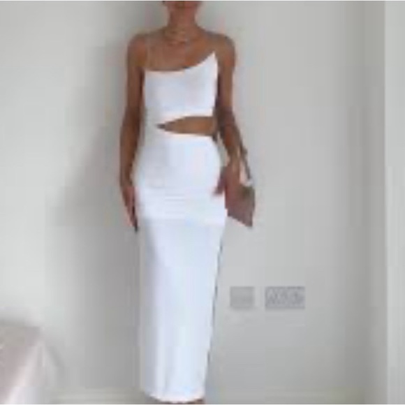 Zara White CUT OUT FITTED ASYMMETRICAL DRESS NWT Size Large - Picture 4 of 6